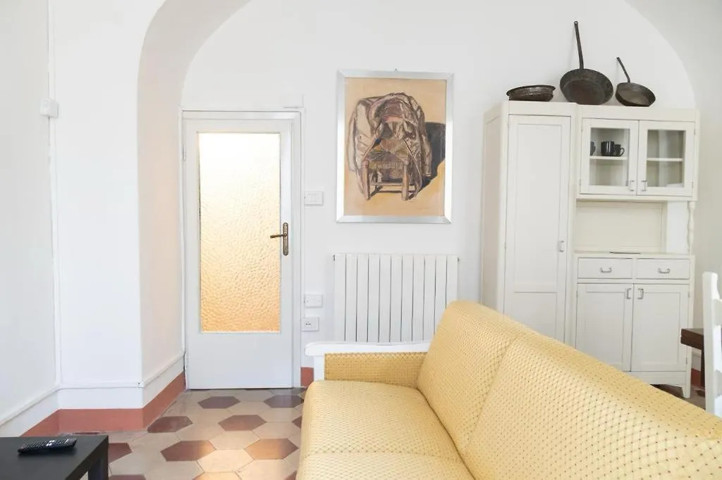 Anita, Centro Storico Apartment Pisa Italy