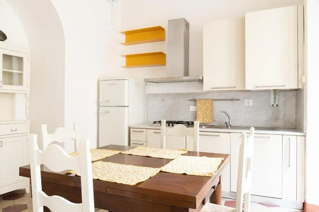 Anita, Centro Storico Apartment Pisa Italy